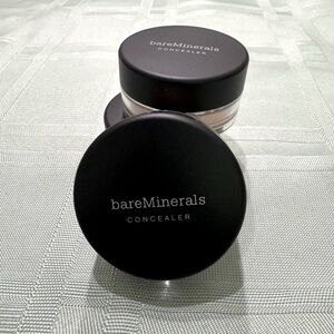 3️⃣. Bare minerals Multitasking Concealers in Summer Bisque